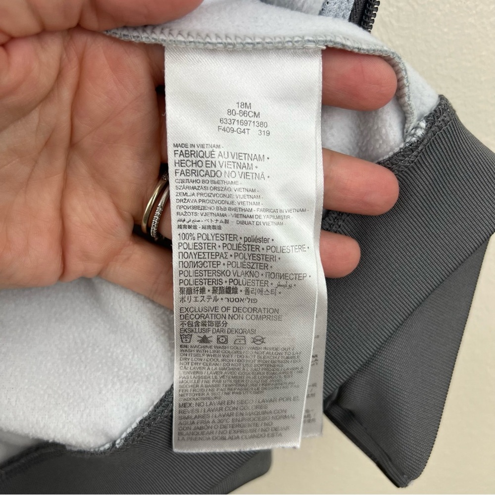 Nike Dri-Fit 18 month Charcoal and Lime Green Hoodie - Picture 6 of 6